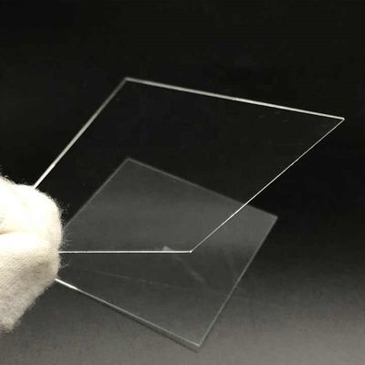 Aluminosilikatglas für optische Bildgebungsgeräte mit geringer Reflektion und hoher Durchlässigkeit