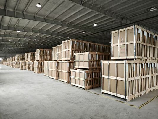 0,55 mm ultradünnes Floatglas für Schalterblendenabdeckung – eisenarm, hohe Transparenz, Bleistifthärte 9H, 4PB, 9–12 µm