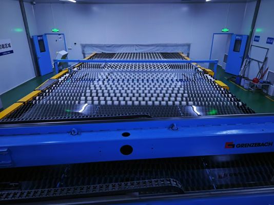 Guter Preis Ultra dünner extra klares Eisen mit niedrigem Eisen für Anzeigeabdeckglas Online